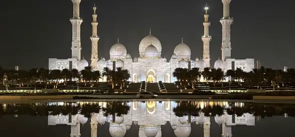 CalibRide city tour – passenger viewing Burj Khalifa from luxury car.