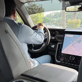 CalibRide luxury chauffeur service in Dubai